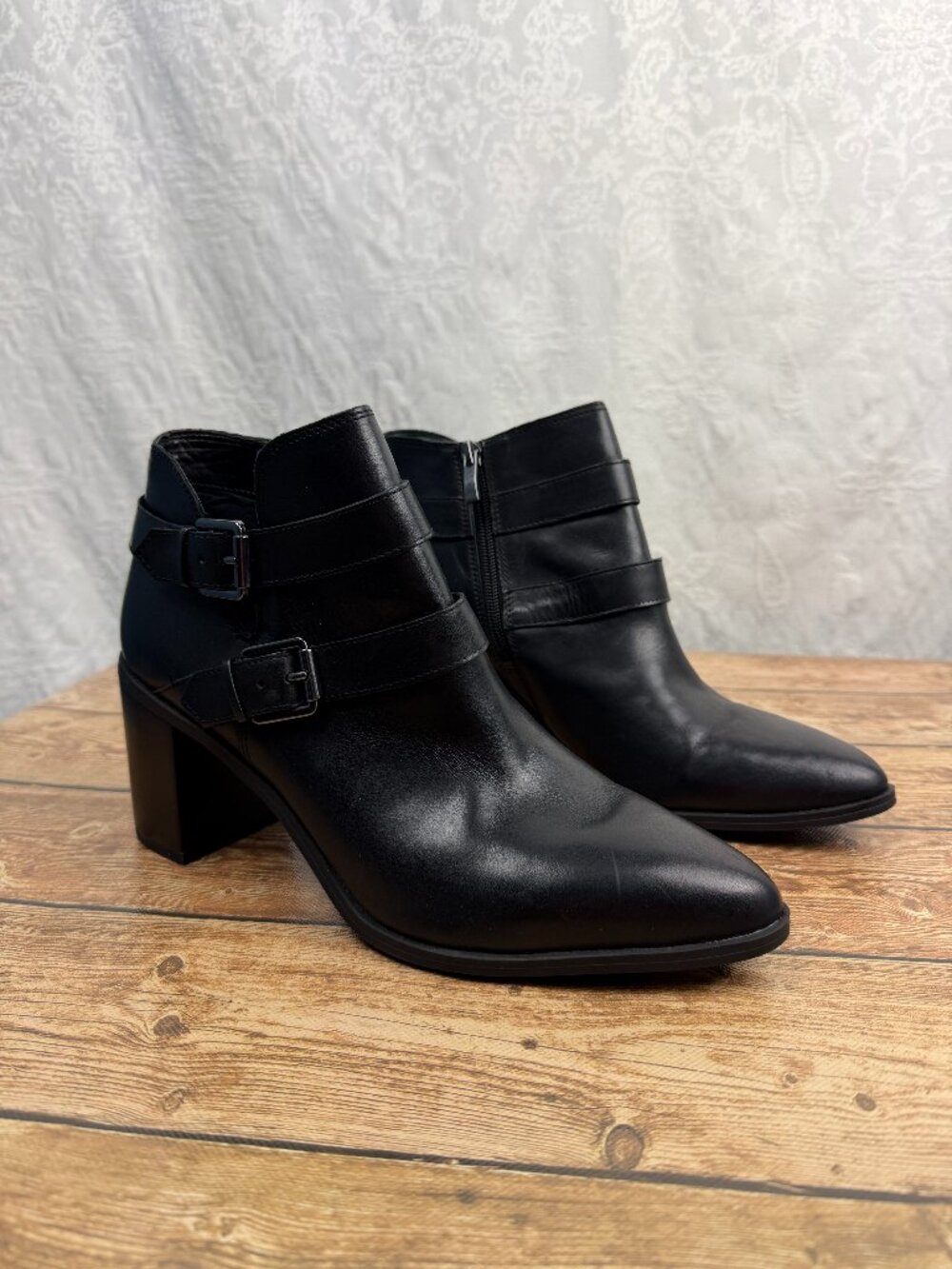 Franco Sarto Women’s Black Leather Ankle Boots Buckle Strap Block Heel Zip 10